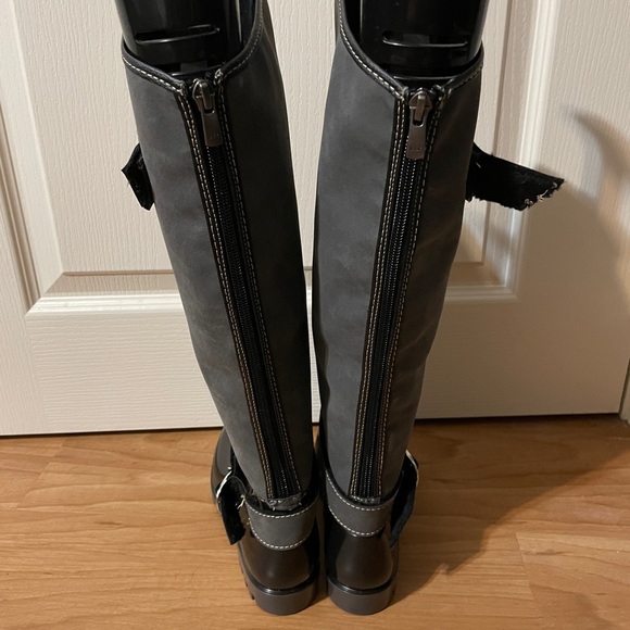 Suede and rubber boots - woman’s size 5-5.5 🤩 (3/15) - Picture 4 of 5
